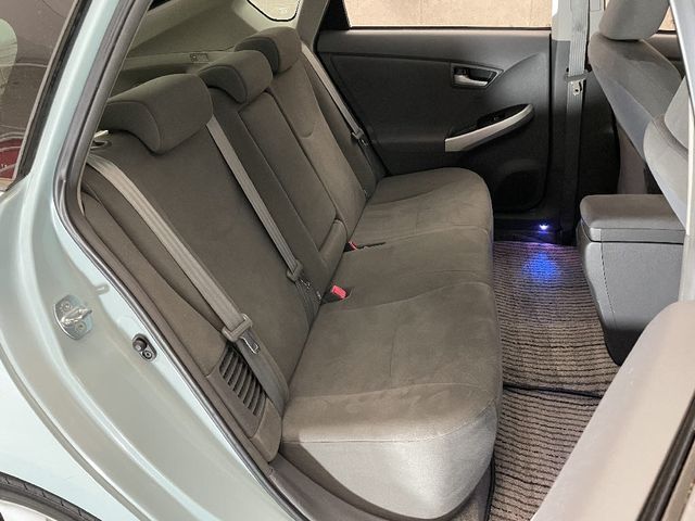 Toyota PRIUS 2011-12 26856-11