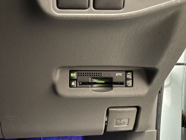 Toyota PRIUS 2011-12 26856-19