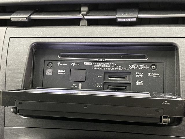 Toyota PRIUS 2011-12 26856-18