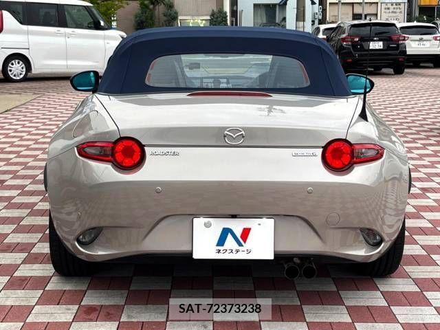 Mazda ROADSTER 2022-05 313826-15