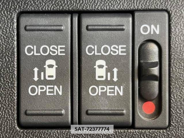 Honda e 2015-08 376531-4