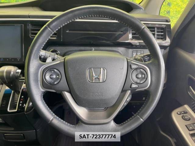 Honda e 2015-08 376531-11