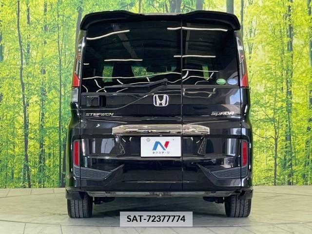 Honda e 2015-08 376531-15