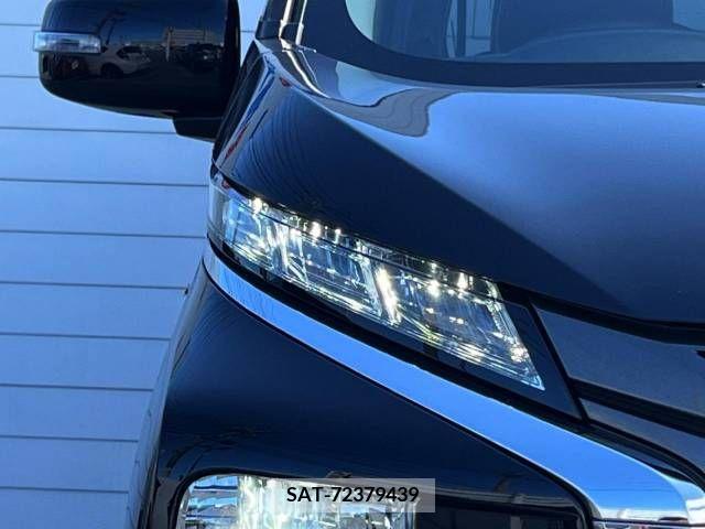 Mitsubishi EK X 2019-04 359533-12