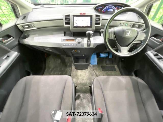 Honda FREED 2013-09 382174-1
