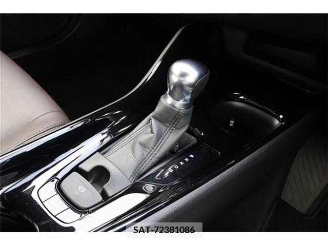 Toyota C-HR 2017-05 389947-7