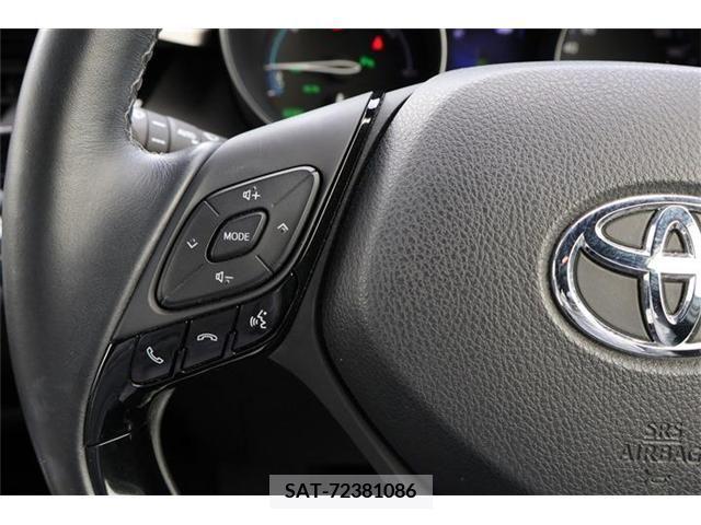 Toyota C-HR 2017-05 389947-21