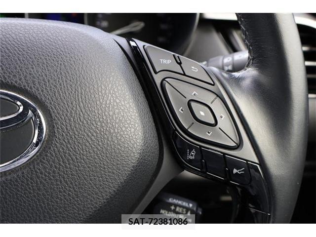 Toyota C-HR 2017-05 389947-13