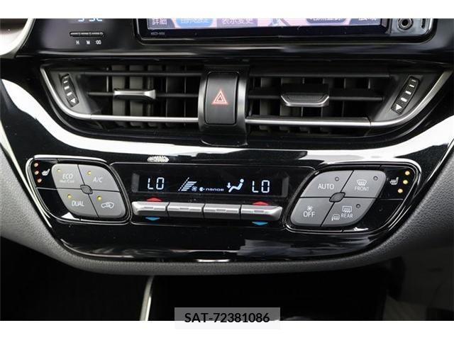 Toyota C-HR 2017-05 389947-17