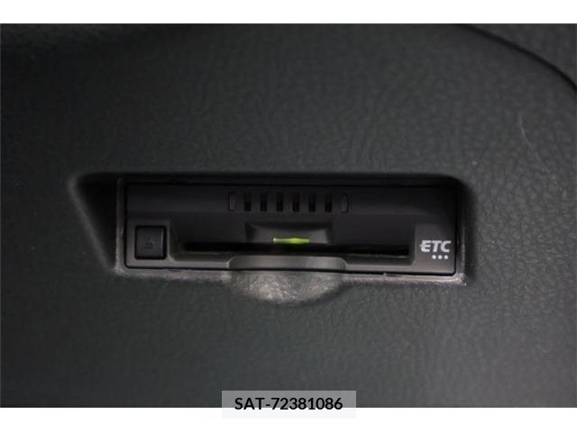 Toyota C-HR 2017-05 389947-10