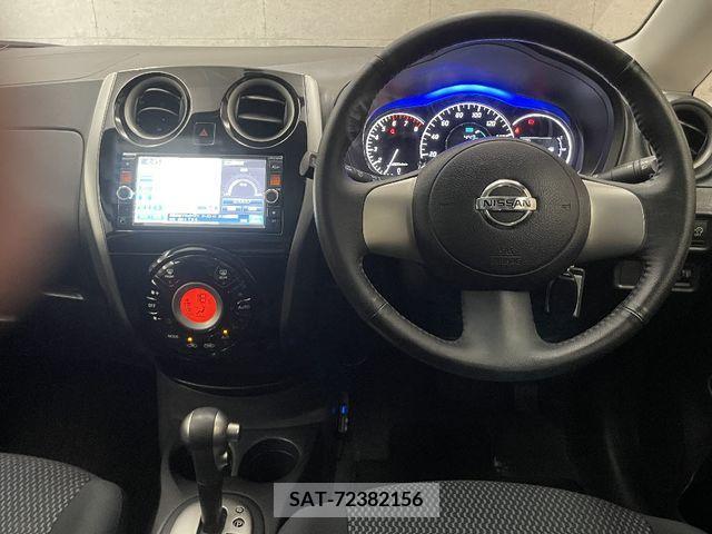 Nissan NOTE 2013-08 349087-1