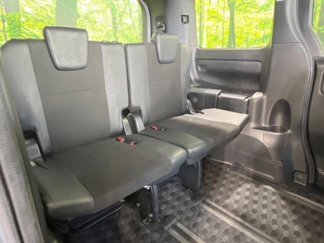 Toyota NOAH 2018-02 24389-10