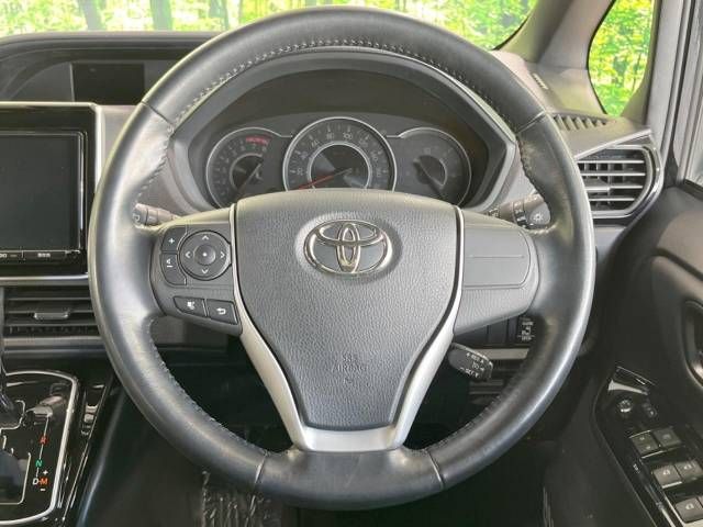 Toyota NOAH 2018-02 24389-12