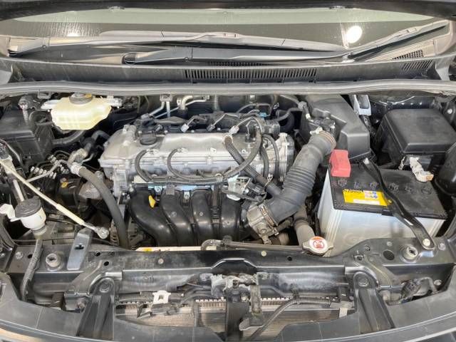 Toyota NOAH 2018-02 24389-19