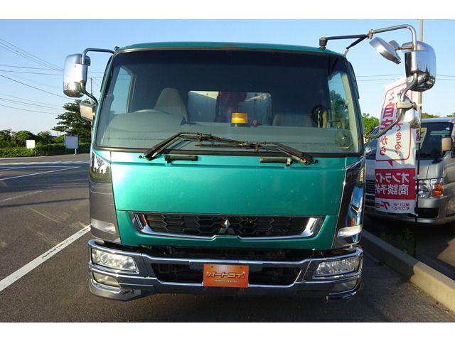 MITSUBISHI FUSO Fighter 2013-03 22084-10