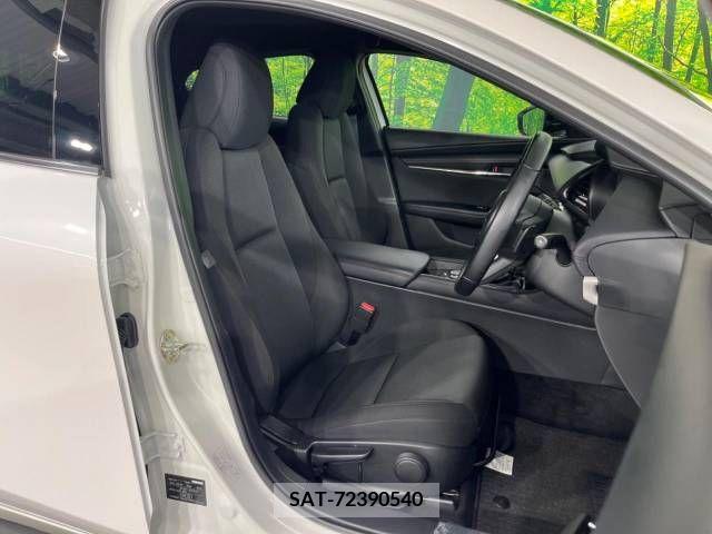 Mazda MAZDA3 2022-11 363289-8
