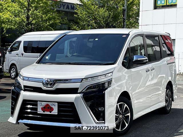 Toyota VOXY 2020-08 370312-0