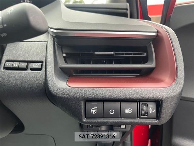 Toyota PRIUS 2023-02 372444-15