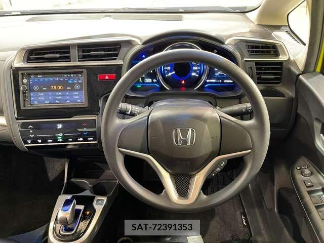 Honda FIT 2014-04 204558-13