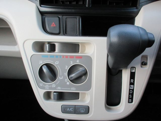 Daihatsu MOVE 2018-09 180982-23