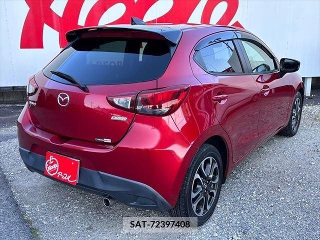 Mazda DEMIO 2014-12 267691-4