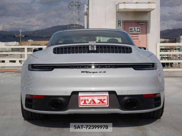 Porsche 911 2023-03 216322-4