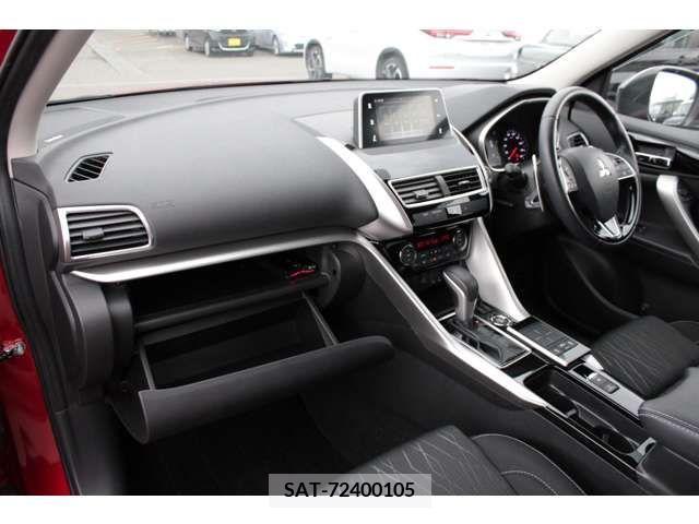Mitsubishi ECLIPSE CROSS 2019-08 206711-4