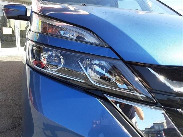 Nissan SERENA 2017-09 10367-9
