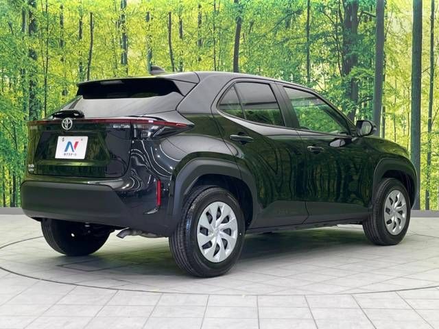 Toyota YARIS CROSS 2023-03 194249-17