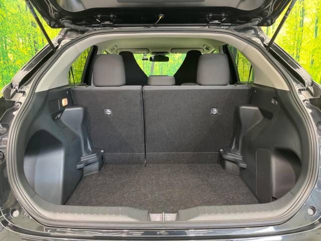 Toyota YARIS CROSS 2023-03 194249-10