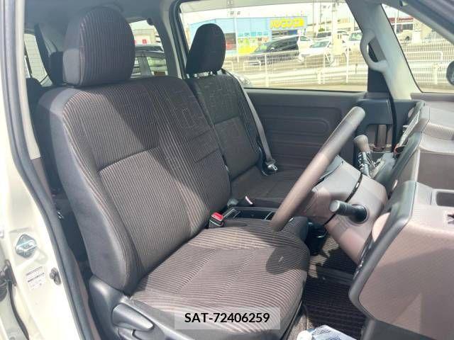 Toyota SPADE 2013-05 313678-4
