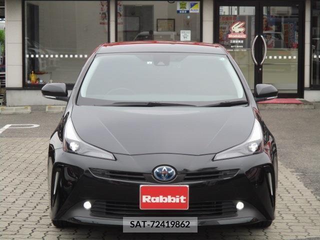 Toyota PRIUS 2022-01 322499-1