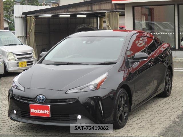 Toyota PRIUS 2022-01 322499-4