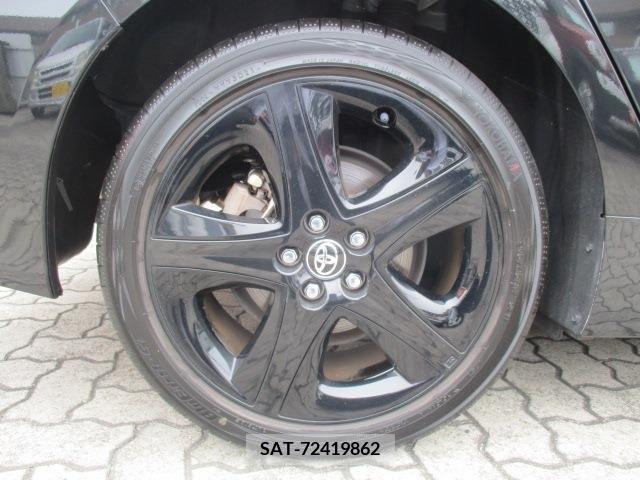Toyota PRIUS 2022-01 322499-16