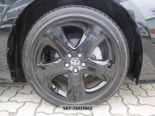 Toyota PRIUS 2022-01 322499-15