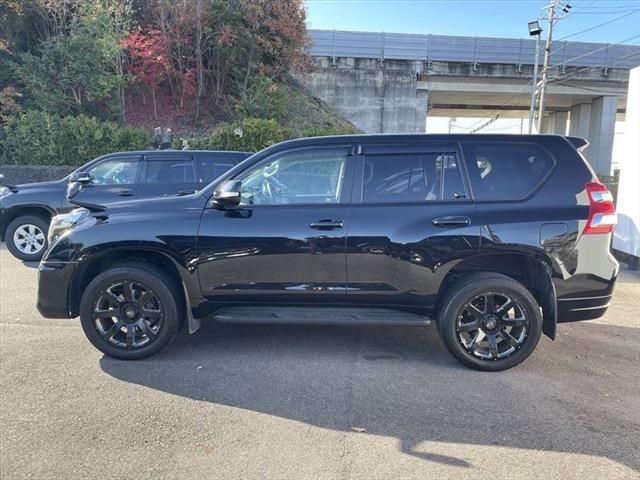 Toyota PRADO 2016-11 196770-7