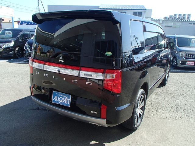Mitsubishi DELICA D5 2019-03 191687-1