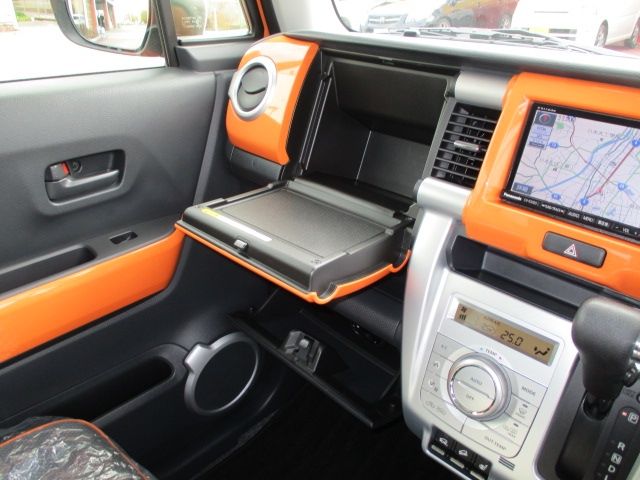 Mazda FLAIR CROSSOVER 2014-09 8438-12