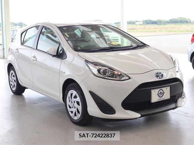 Toyota AQUA 2019-01 395666-19