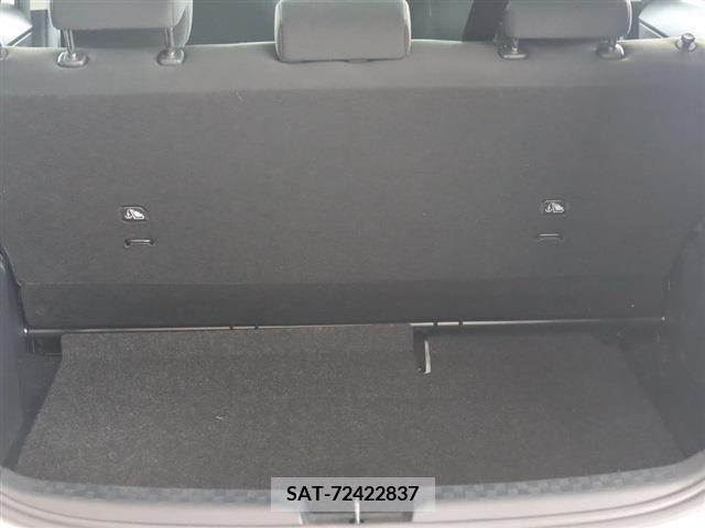 Toyota AQUA 2019-01 395666-16