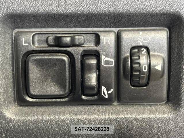 Suzuki JIMNY 2017-01 391566-7