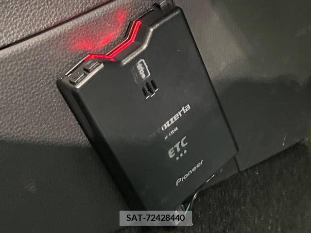Toyota COROLLA CROSS 2022-12 224149-6