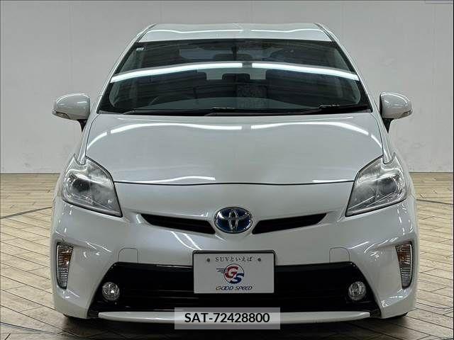 Toyota PRIUS 2012-11 375361-16