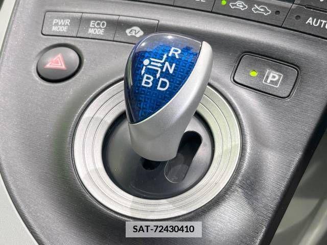 Toyota PRIUS 2010-02 366400-8
