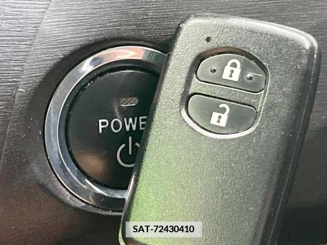 Toyota PRIUS 2010-02 366400-5