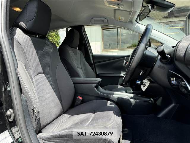 Toyota PRIUS 2016-11 393410-8