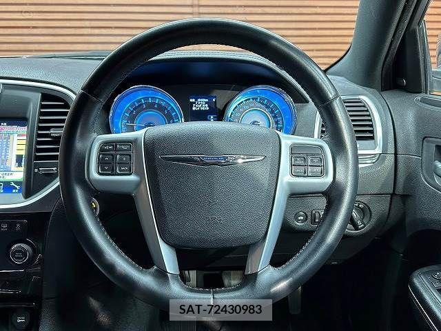 Chrysler 300 2013-11 217091-12