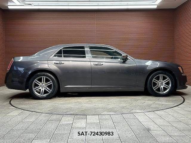 Chrysler 300 2013-11 217091-16