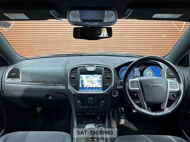 Chrysler 300 2013-11 217091-1