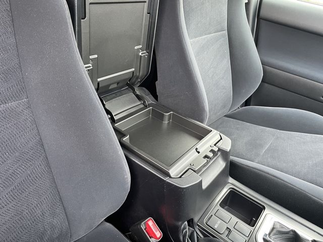 Toyota PRADO 2014-04 184575-18